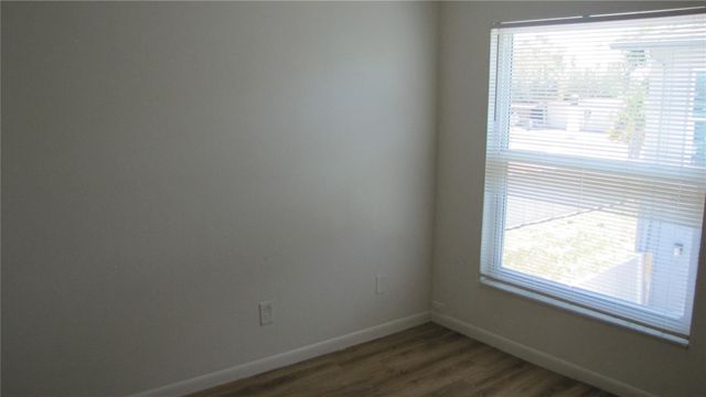 5122 TEMPLE HEIGHTS ROAD C, Tampa, FL 33617