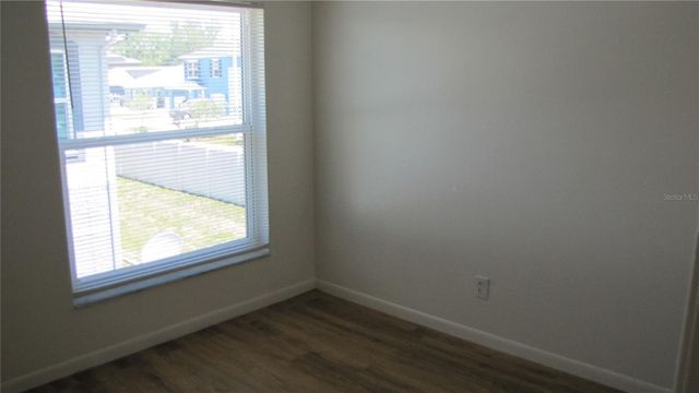 5122 TEMPLE HEIGHTS ROAD C, Tampa, FL 33617