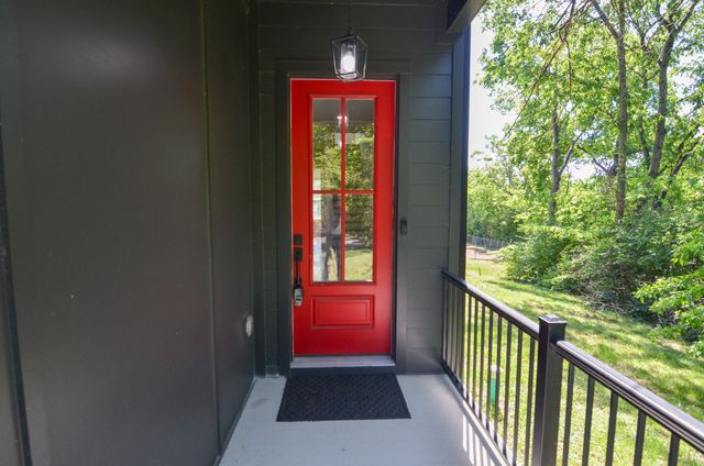 411 McAdoo Ave, Nashville, TN 37205