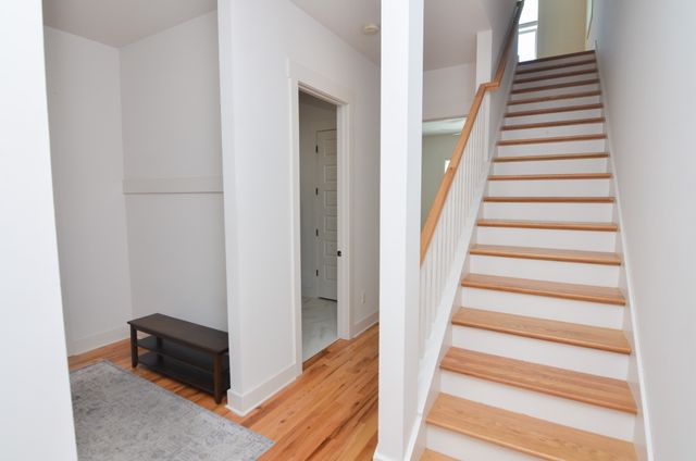 411 McAdoo Ave, Nashville, TN 37205