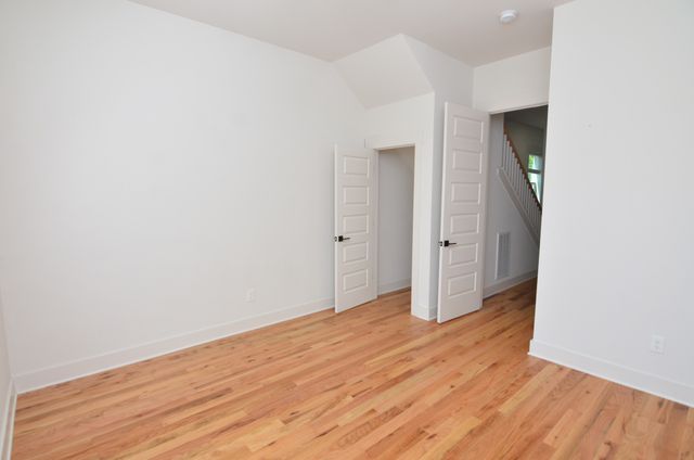 411 McAdoo Ave, Nashville, TN 37205