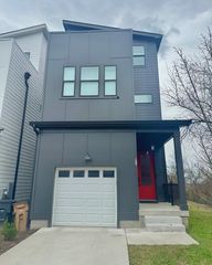 411 McAdoo Ave, Nashville, TN 37205