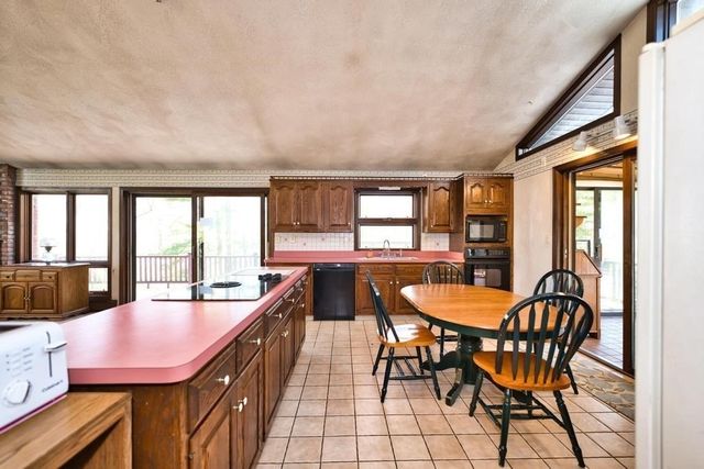 38 Gaudette Drive, Fall River, MA 02721