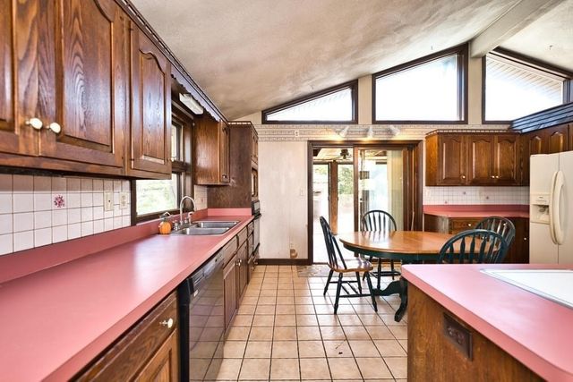 38 Gaudette Drive, Fall River, MA 02721