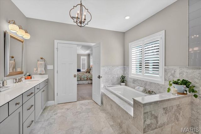 7540 Washington Avenue, University City, MO 63130