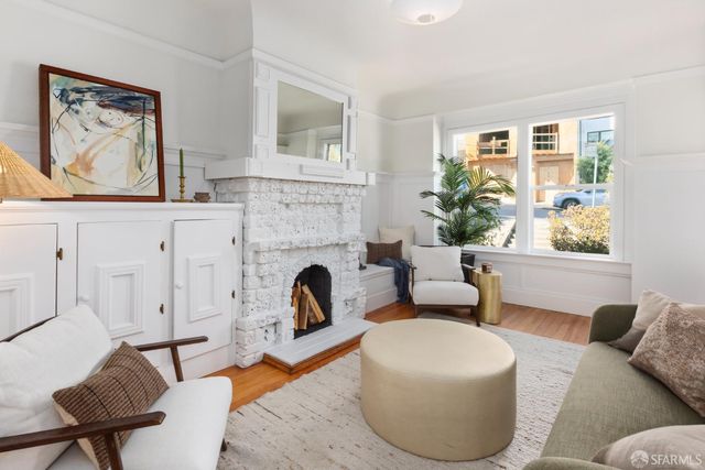 471 Valley Street, San Francisco, CA 94131