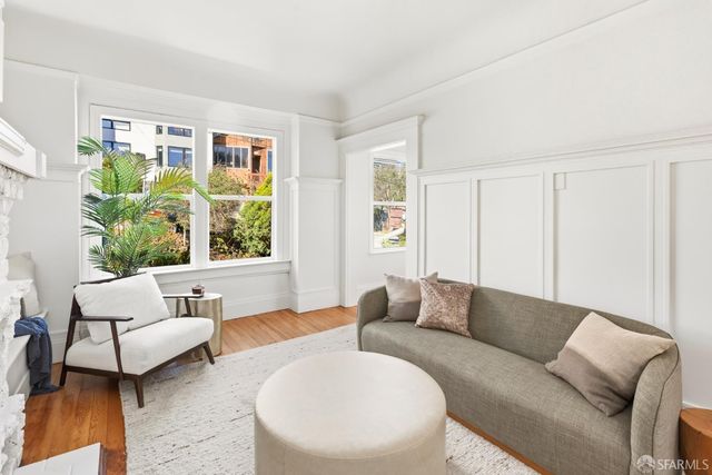 471 Valley Street, San Francisco, CA 94131