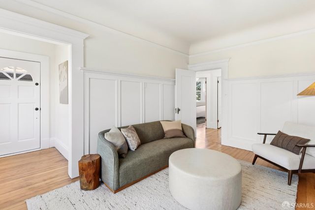 471 Valley Street, San Francisco, CA 94131
