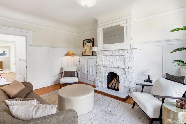471 Valley Street, San Francisco, CA 94131