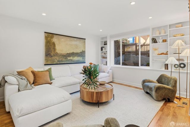 471 Valley Street, San Francisco, CA 94131