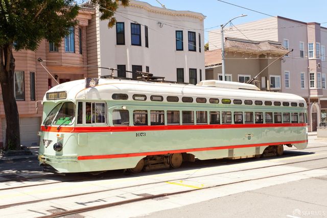 471 Valley Street, San Francisco, CA 94131