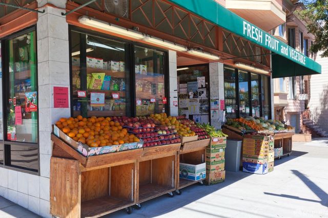 471 Valley Street, San Francisco, CA 94131