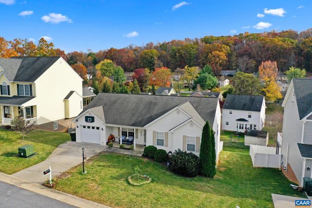 900 GEOFFERY ST, Staunton, VA 24401