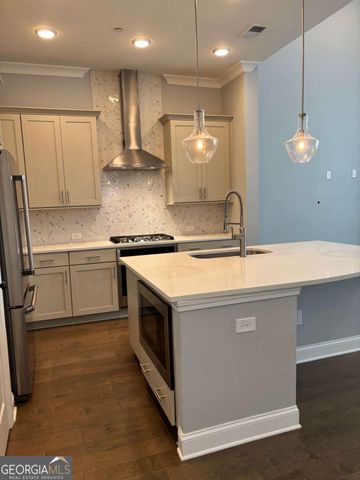 1058 KIRKLAND Circle, Smyrna, GA 30080