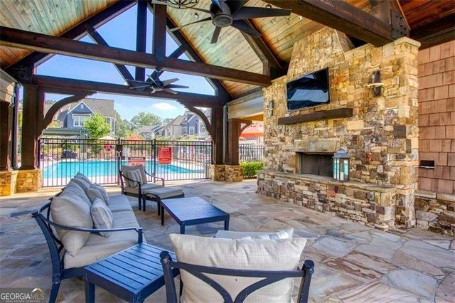 1058 KIRKLAND Circle, Smyrna, GA 30080