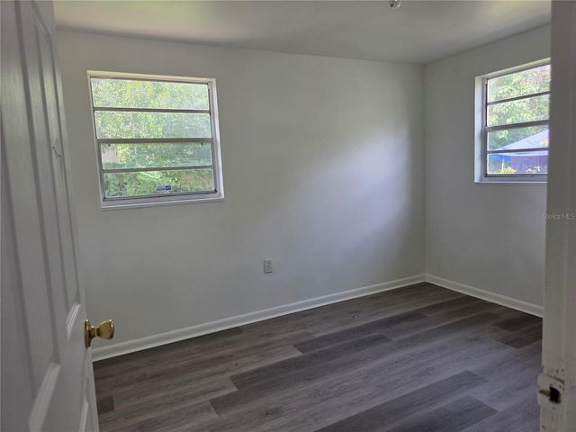 1212 E CHILKOOT AVENUE, Tampa, FL 33612
