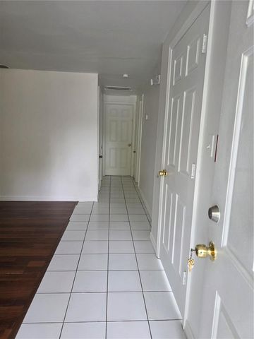 1212 E CHILKOOT AVENUE, Tampa, FL 33612