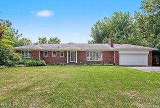 2888 Colonial Way, Bloomfield Hills, MI 48304