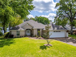 22770 Diamond Bay Drive, Frankston, TX 75763