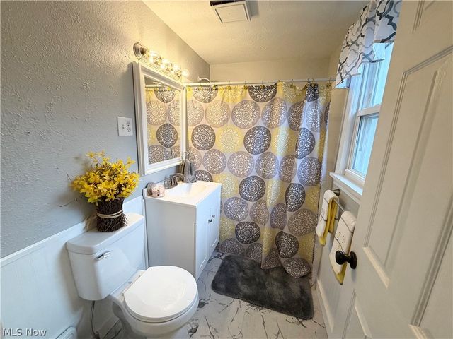 1209 Courtland Road, Weirton, WV 26062