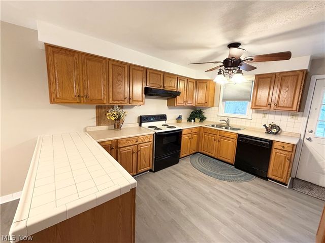 1209 Courtland Road, Weirton, WV 26062