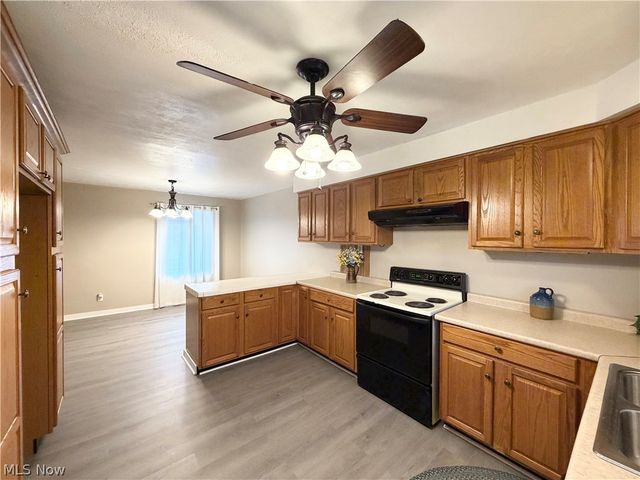 1209 Courtland Road, Weirton, WV 26062