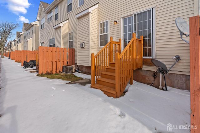 802 Margaret Court, South Plainfield, NJ 07080