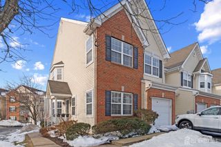 802 Margaret Court, South Plainfield, NJ 07080