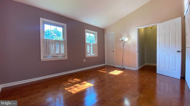 5876 KARA PL, Burke, VA 22015