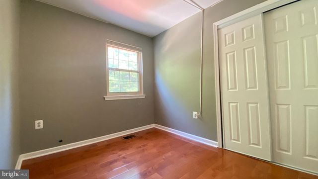 5876 KARA PL, Burke, VA 22015