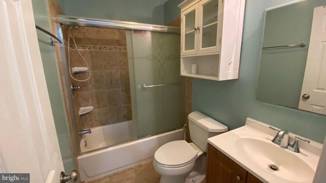 5876 KARA PL, Burke, VA 22015