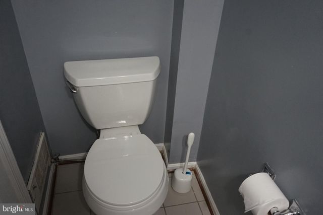 5876 KARA PL, Burke, VA 22015