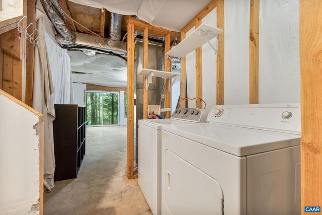 111 MELBOURNE PRK #B, Charlottesville, VA 22901