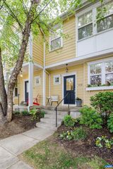 111 MELBOURNE PRK #B, Charlottesville, VA 22901
