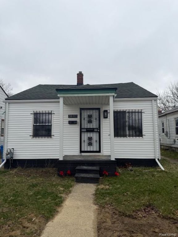 3887 Moore Avenue, Inkster, MI 48141