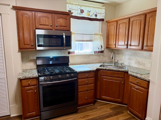 2486 Collis Avenue, Huntington, WV 25703