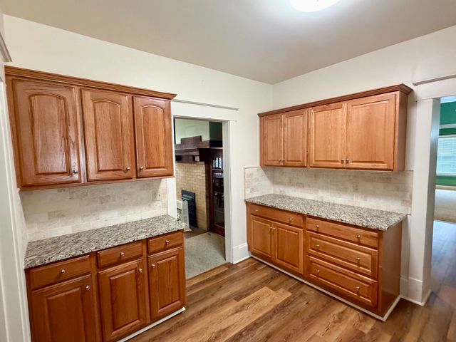 2486 Collis Avenue, Huntington, WV 25703