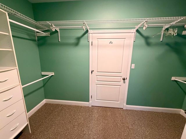 2486 Collis Avenue, Huntington, WV 25703