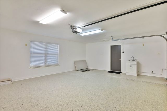 712 Squaw Creek Road, Willow Park, TX 76087