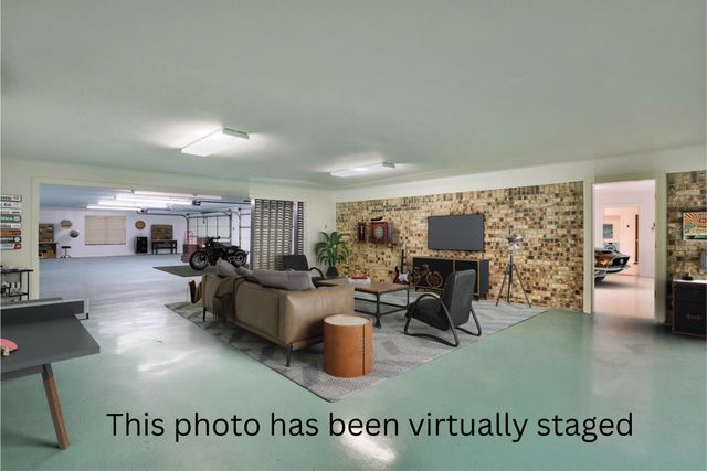 712 Squaw Creek Road, Willow Park, TX 76087