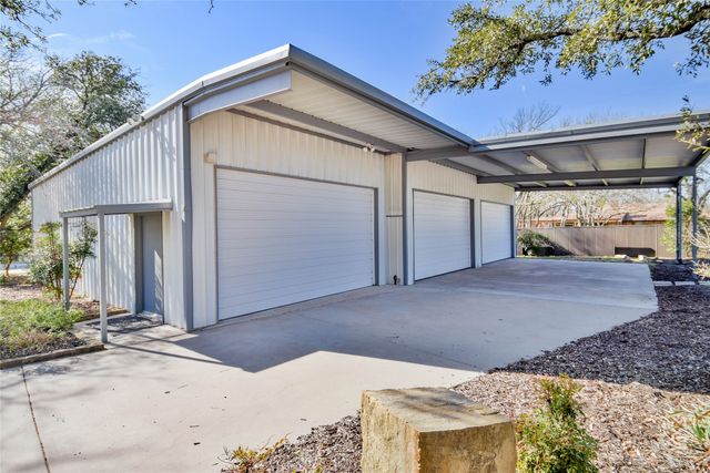 712 Squaw Creek Road, Willow Park, TX 76087