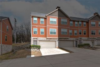 2827 W Cottonwillow Way, Fayetteville, AR 72704