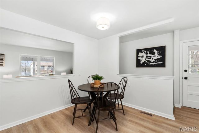 1251 Green Knoll Drive, Fenton, MO 63026