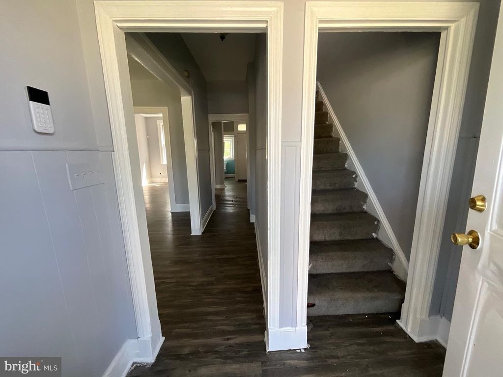 Image 8 of property listing at 3809 BOARMAN AVE, Baltimore, MD 21215