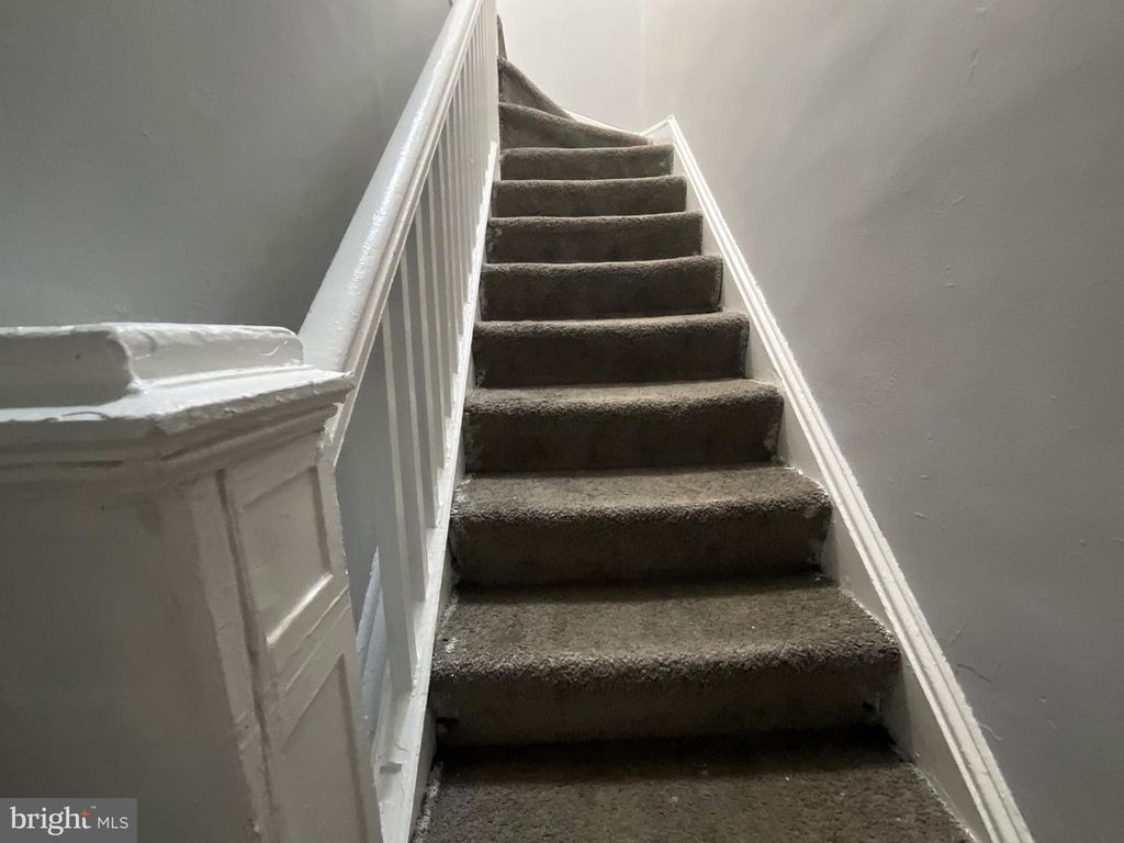 Image 9 of property listing at 3809 BOARMAN AVE, Baltimore, MD 21215