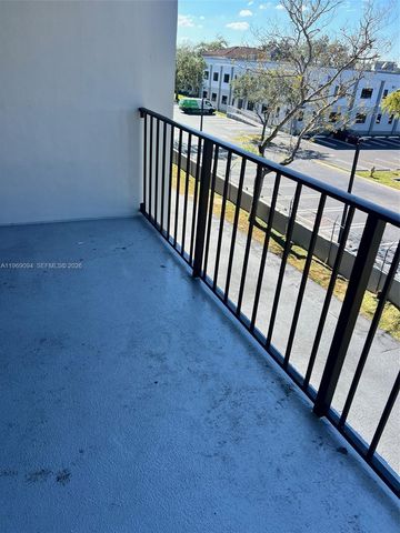 10431 N Kendall Dr D314, Miami, FL 33176