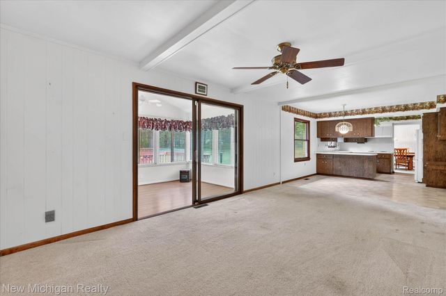 1325 Pine Grove Lane, Milford Charter Township, MI 48381