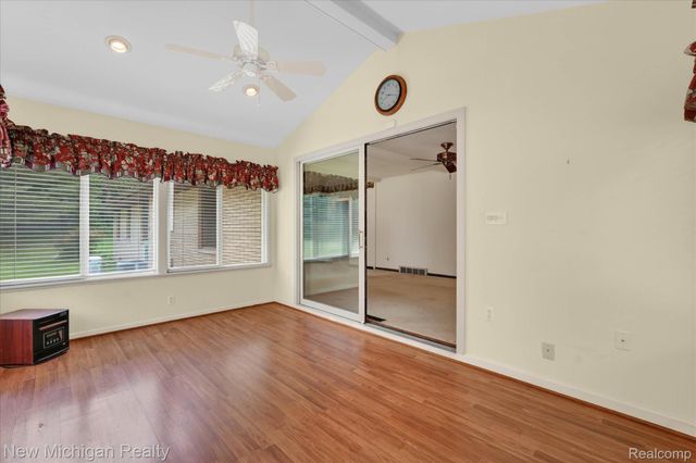 1325 Pine Grove Lane, Milford Charter Township, MI 48381