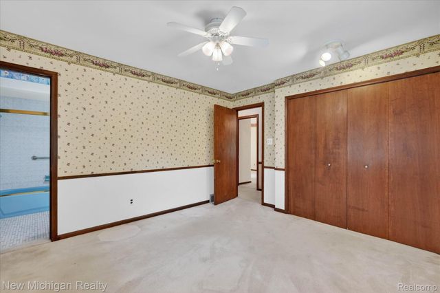 1325 Pine Grove Lane, Milford Charter Township, MI 48381