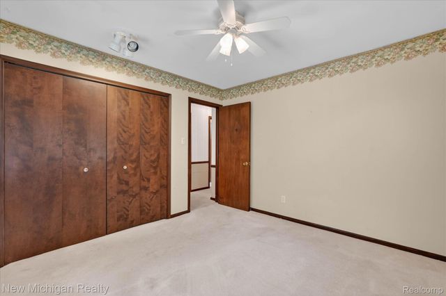 1325 Pine Grove Lane, Milford Charter Township, MI 48381